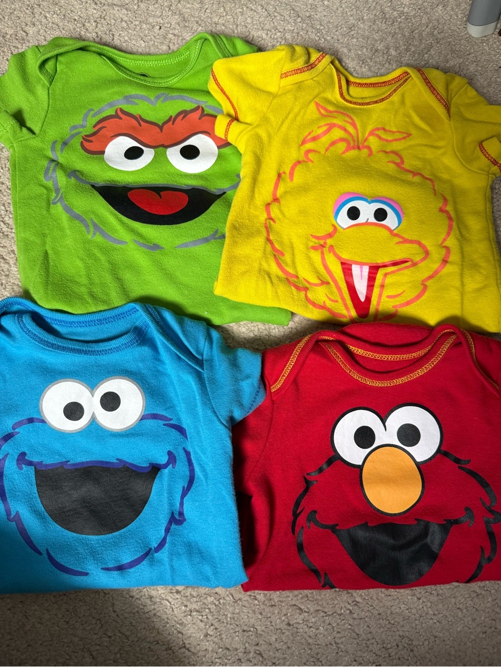 Sesame Street Baby Onesies Set - Oscar, Big Bird, Cookie Monster, Elmo size 6-9